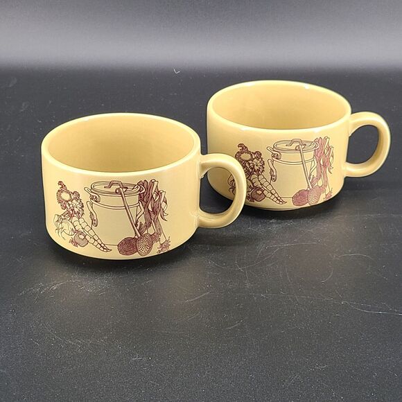 Vintage Japan Stoneware Oversized Soup Mug Vegetables Set Of 2 - Picture 1 of 4